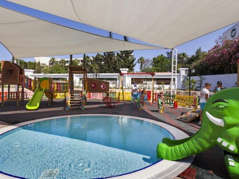 Karmir Resort & Spa 37