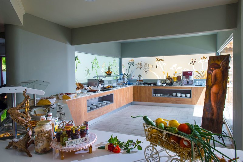 Bella Elena Apartments 4