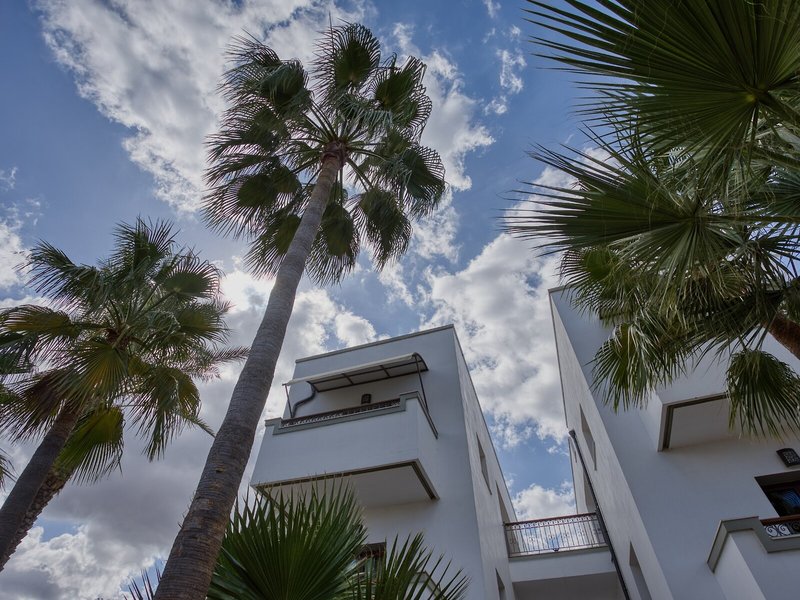 Bella Elena Apartments 6