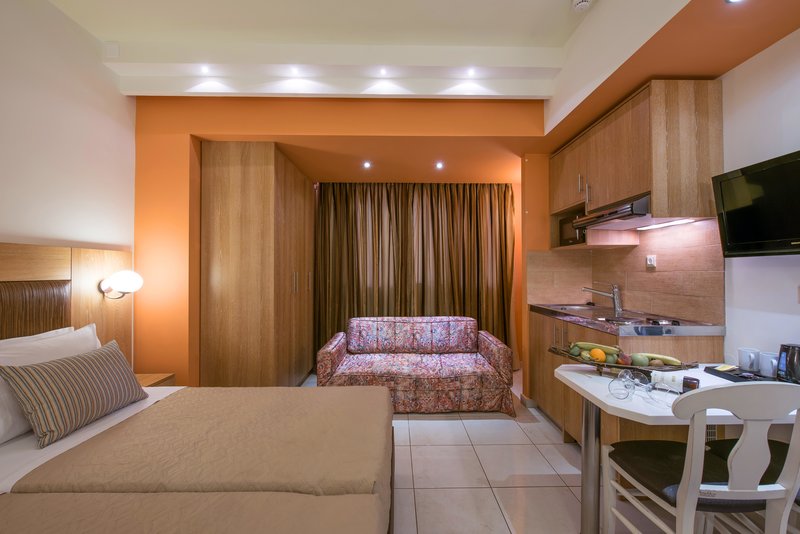 Bella Elena Apartments 10