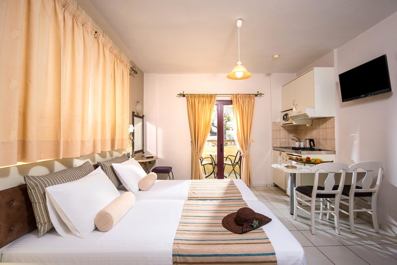 Bella Elena Apartments 32