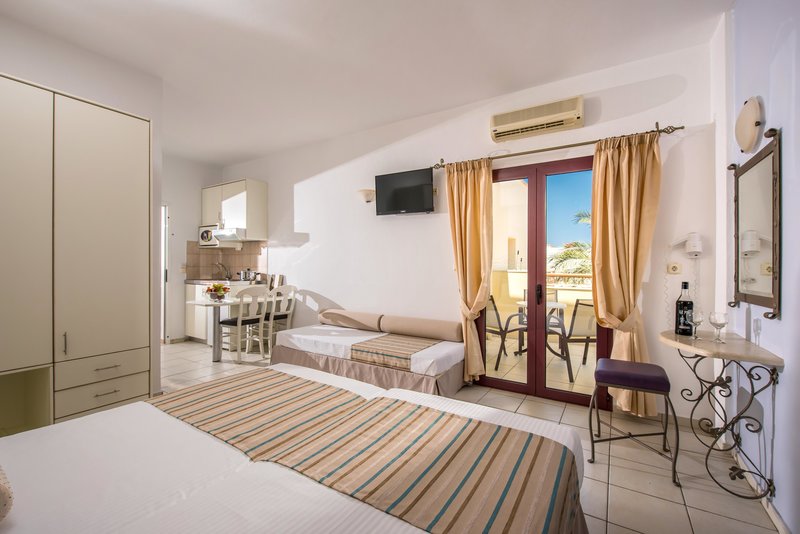 Bella Elena Apartments 33