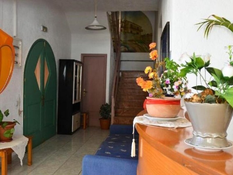 Argo Studios 13 - Room Example