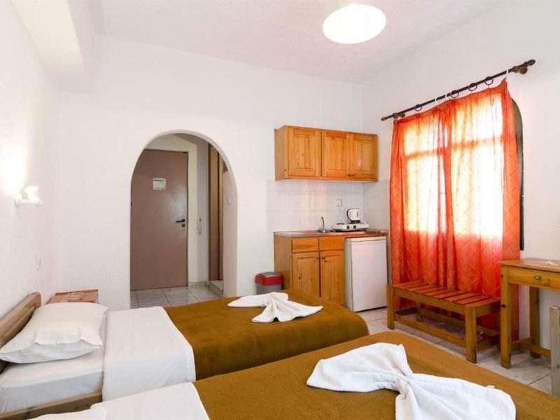 Argo Studios 17 - Room Example