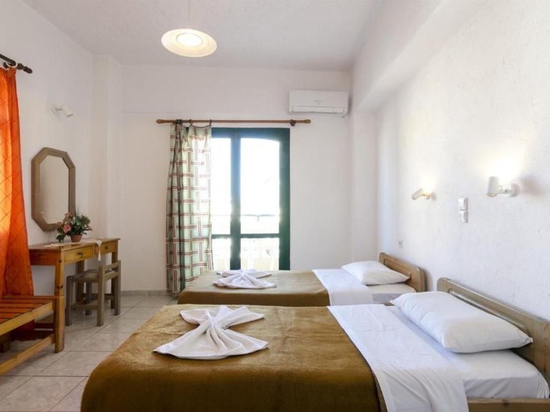 Argo Studios 22 - Room Example