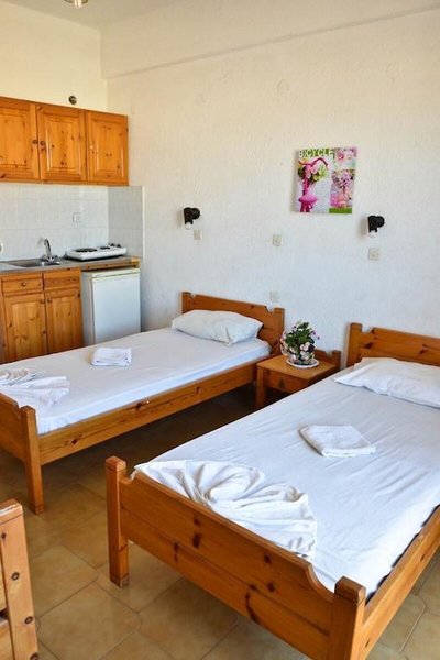 Argo Studios 28 - Room Example