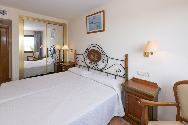 Mar Hotels Paguera & Spa 8