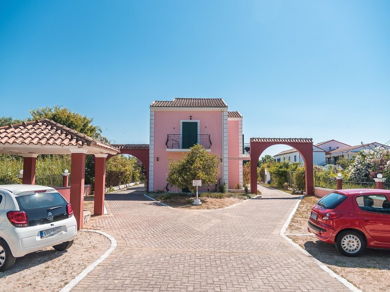 Fardini Seaside Hotel  1