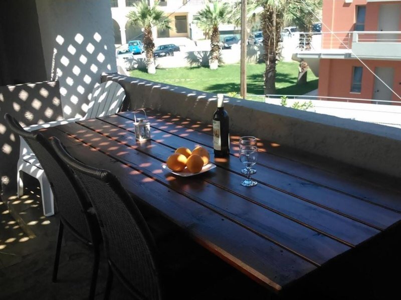 Fotoula Studios & Apartments 11