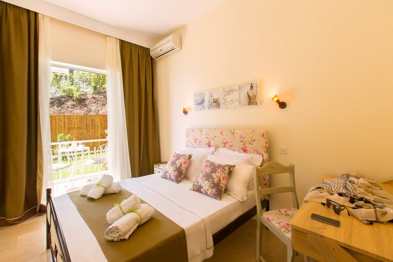 Aurora Beach Hotel Corfu 4