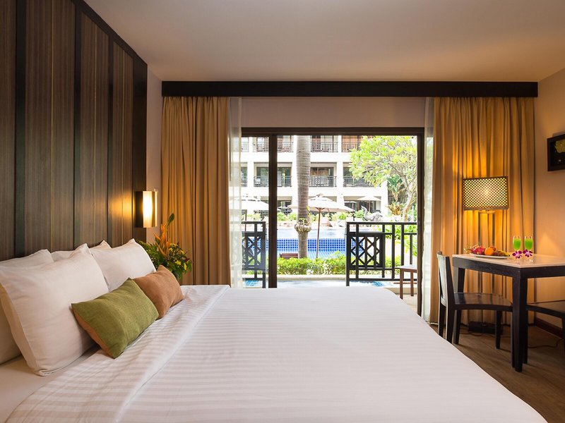 Deevana Patong Resort & Spa 3