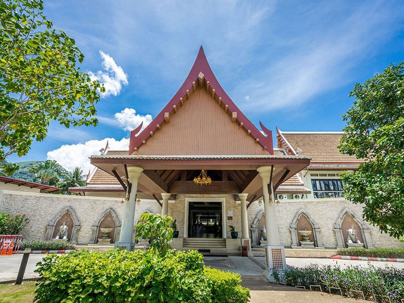 Deevana Patong Resort & Spa 4