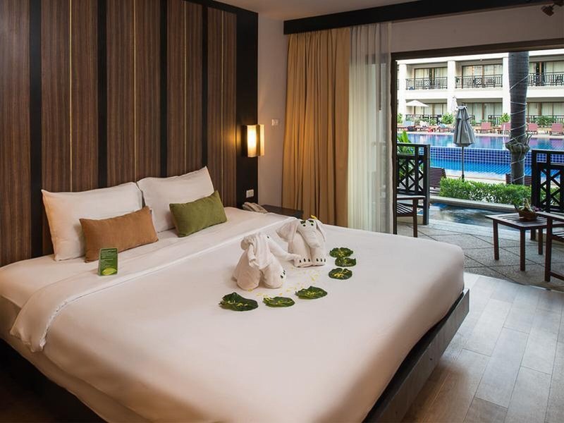 Deevana Patong Resort & Spa 10