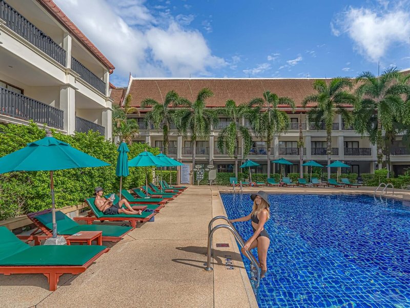 Deevana Patong Resort & Spa 11
