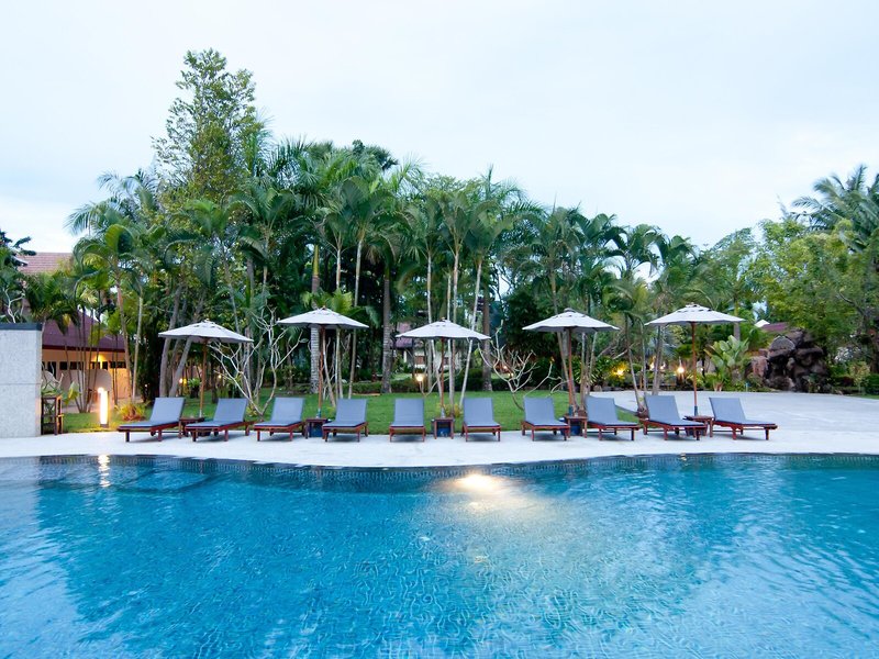 Deevana Patong Resort & Spa 12