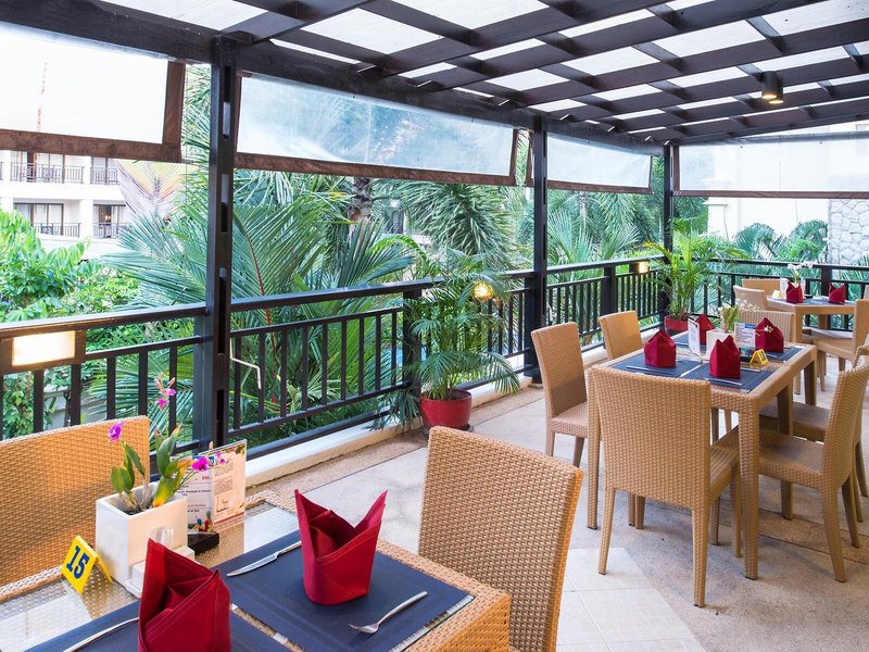 Deevana Patong Resort & Spa 25