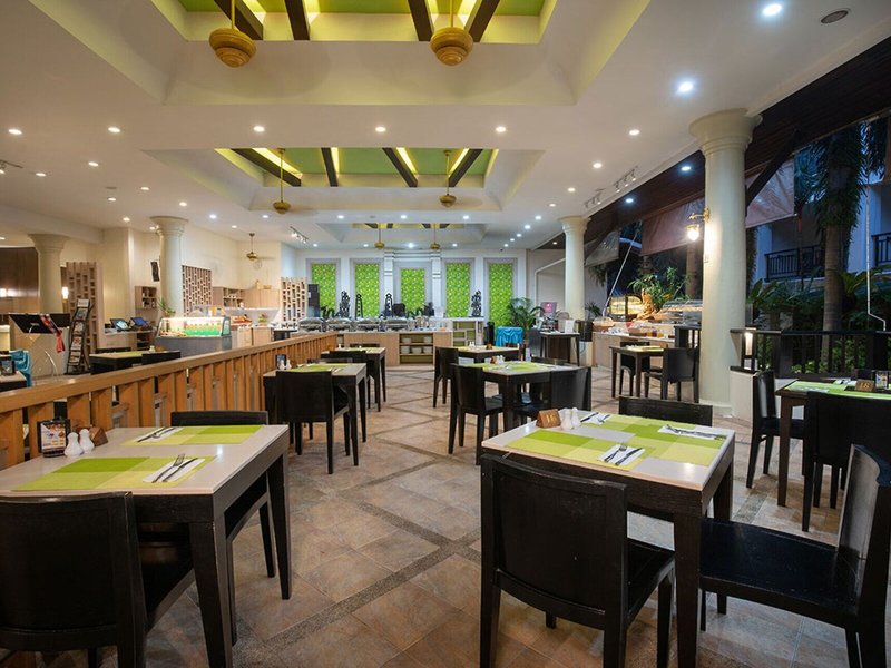 Deevana Patong Resort & Spa 30