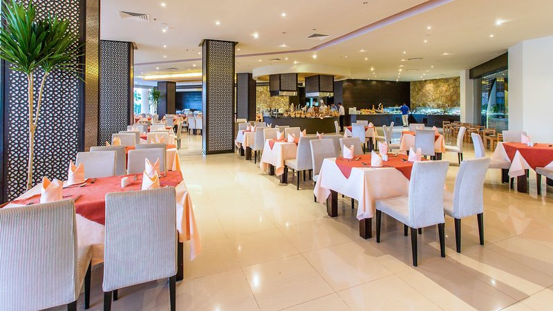 Jasmine Palace Resort & Spa 16