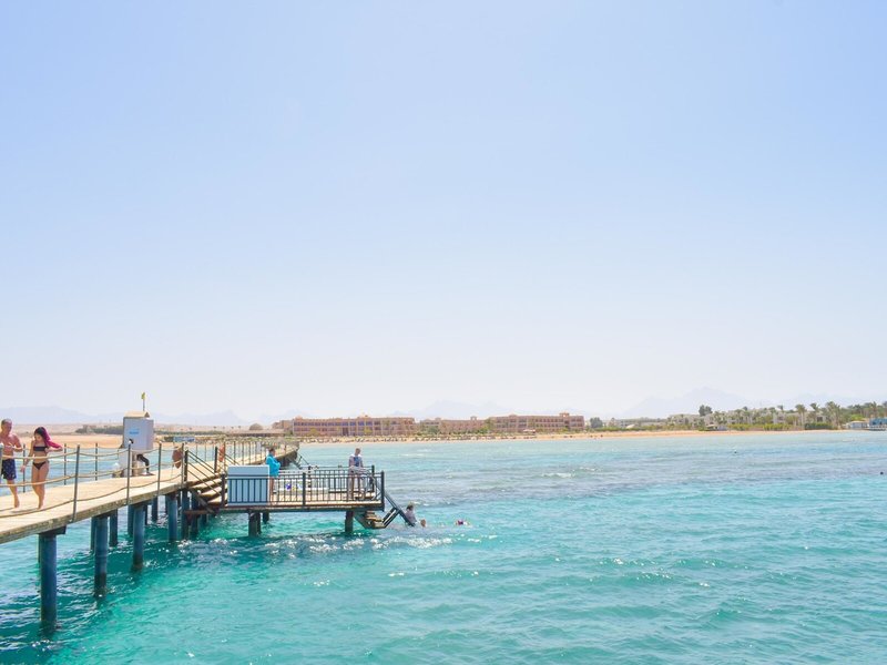 Jasmine Palace Resort & Spa 4