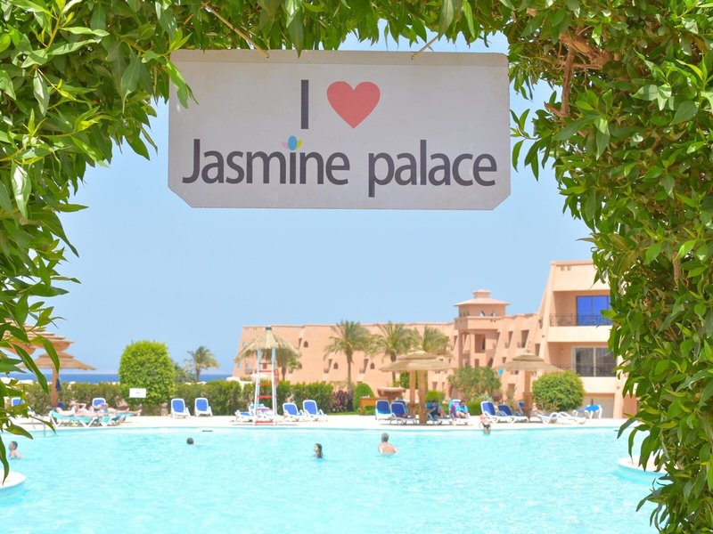 Jasmine Palace Resort & Spa 15