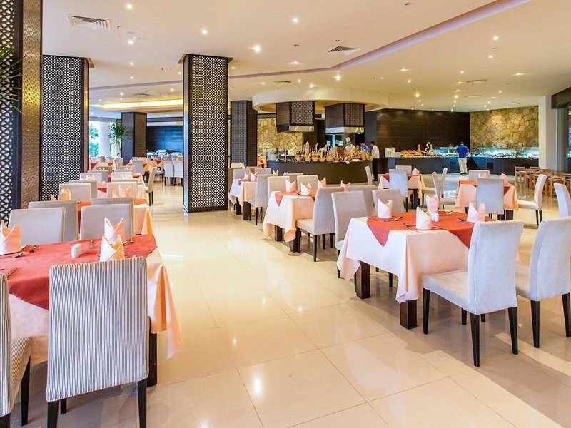 Jasmine Palace Resort & Spa 17