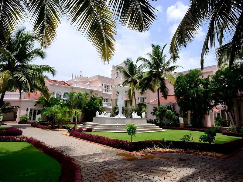 Club Mahindra Emerald Palms Resort 2