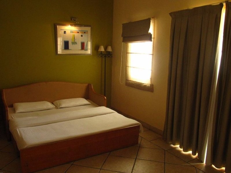 Club Mahindra Emerald Palms Resort 10