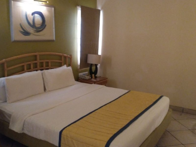 Club Mahindra Emerald Palms Resort 11