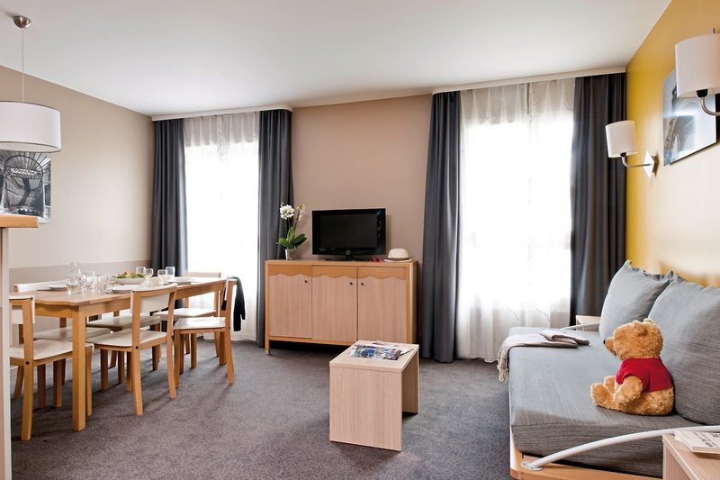 Adagio Marne-la-Vallee Val d´Europe 5 - Room Example