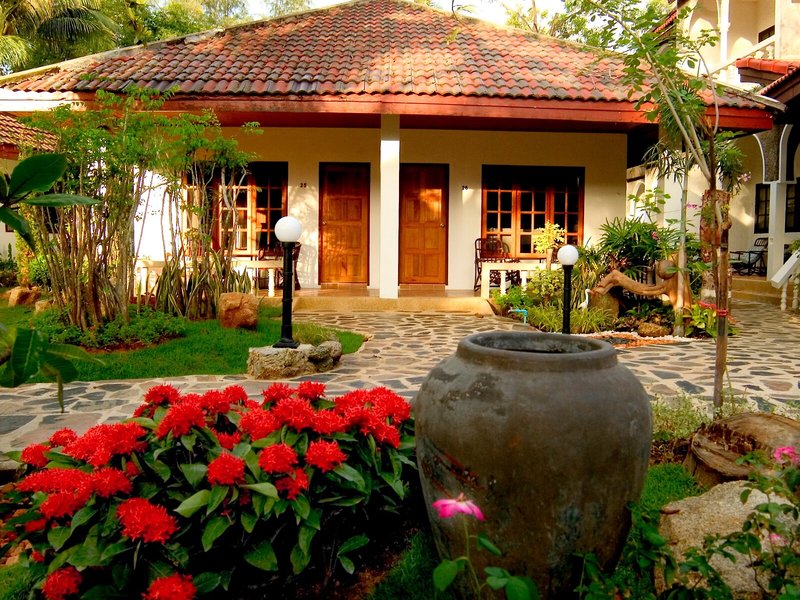 Tropica Bungalows 20