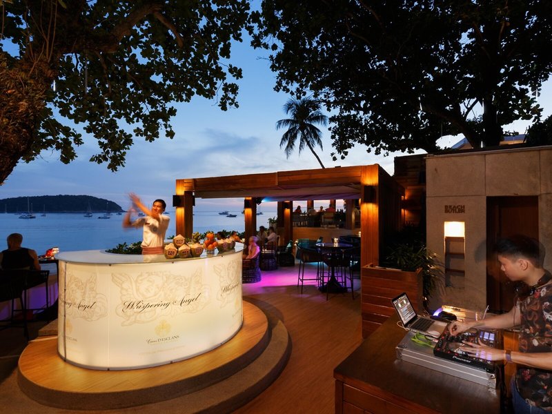 The Nai Harn Phuket 32