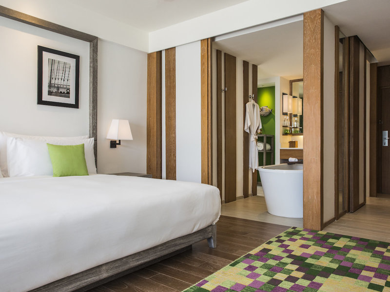 The Nai Harn Phuket 48