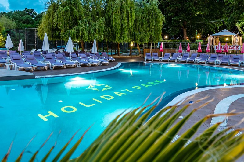 Holiday Park & Spa 4