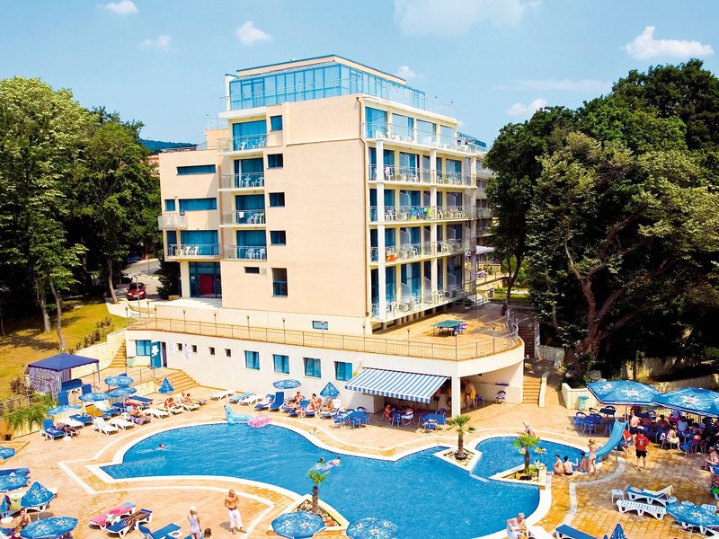 Holiday Park & Spa 11