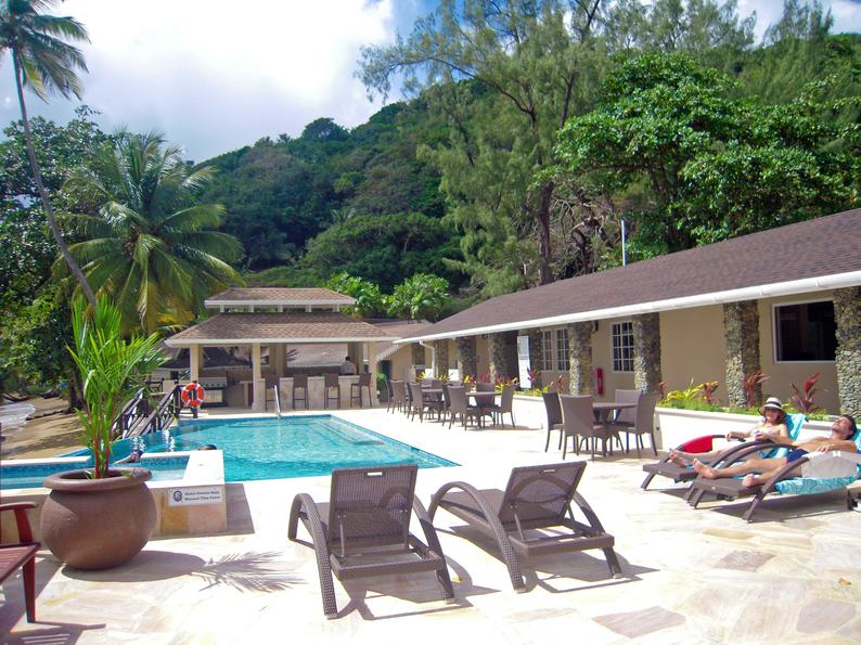 Blue Waters Inn 7