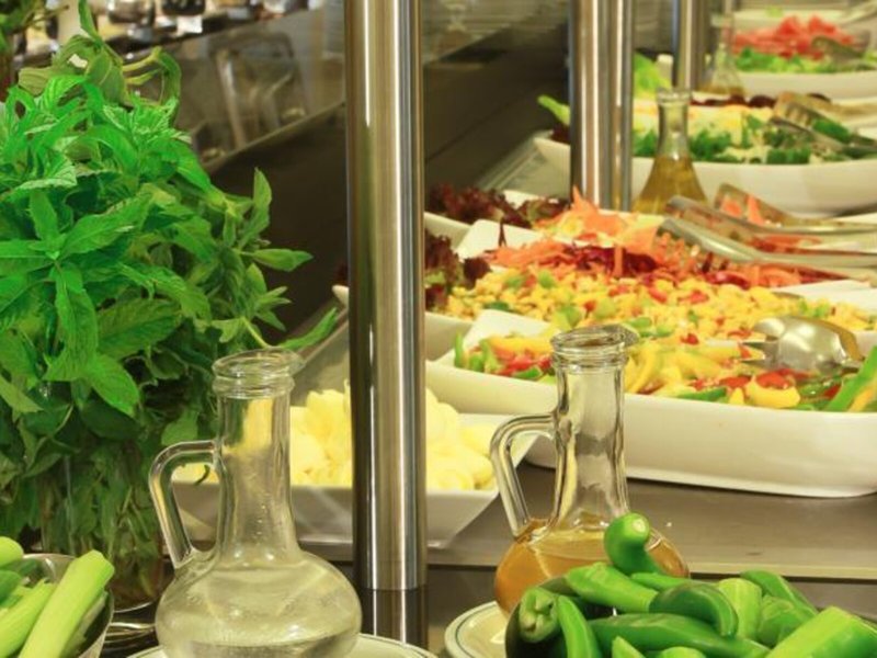 Grand Palace Hotel 15