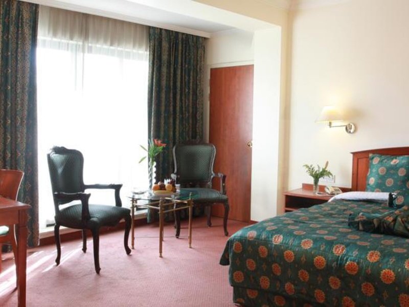 Grand Palace Hotel 27