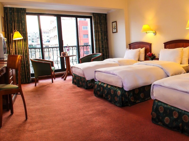 Grand Palace Hotel 9