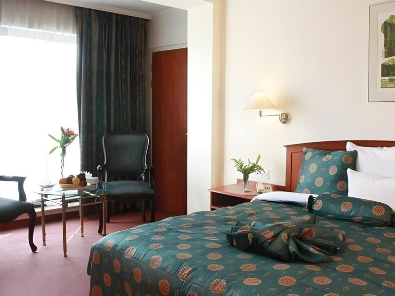 Grand Palace Hotel 11