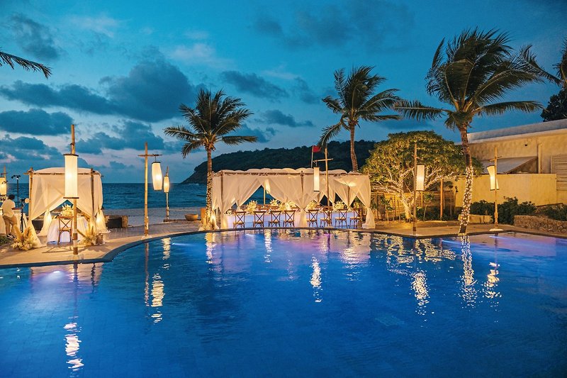 The Racha Resort 9