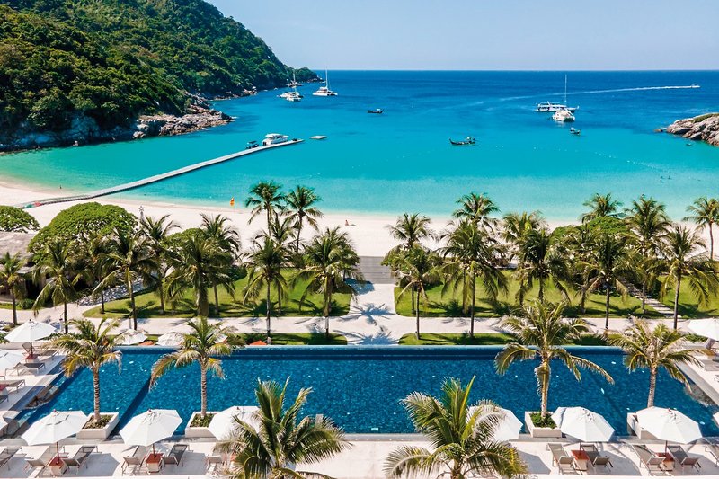 The Racha Resort 11