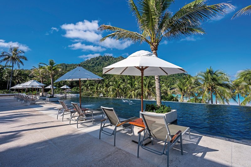 The Racha Resort 14