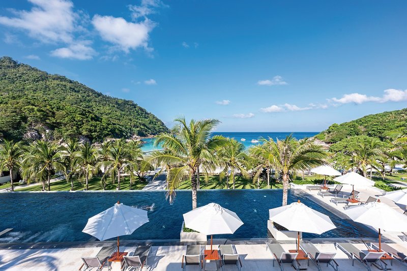The Racha Resort 15