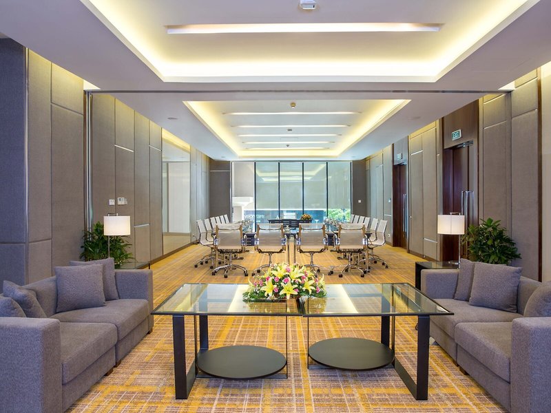 Saigon Prince Hotel 7