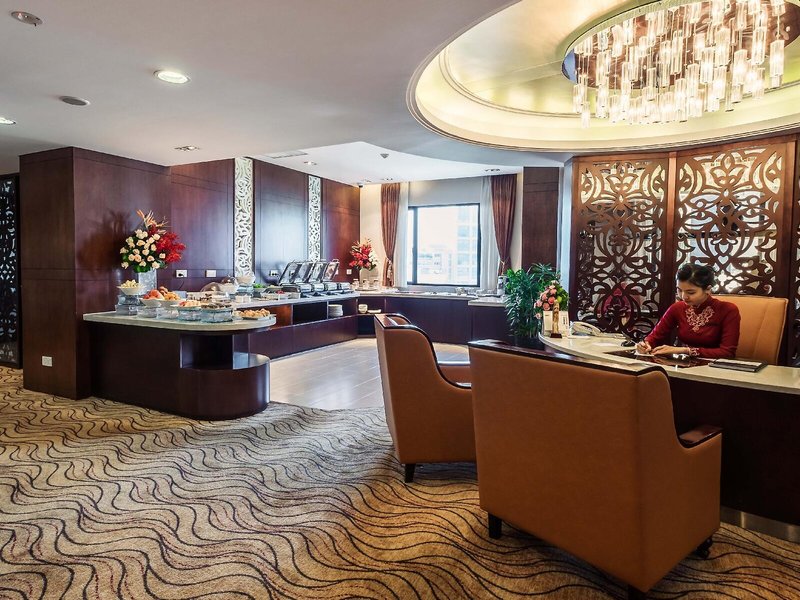 Saigon Prince Hotel 13