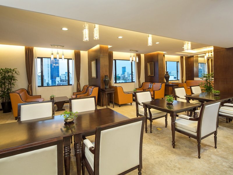 Saigon Prince Hotel 21