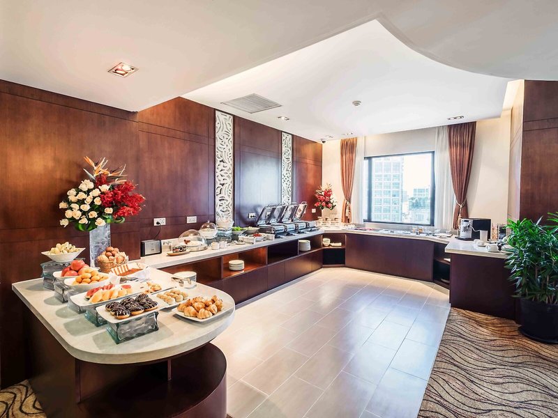 Saigon Prince Hotel 22