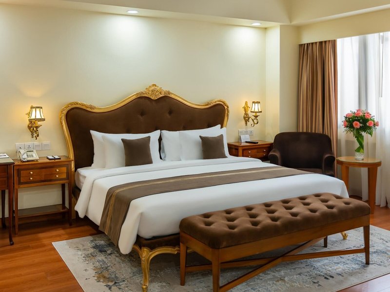 Saigon Prince Hotel 36