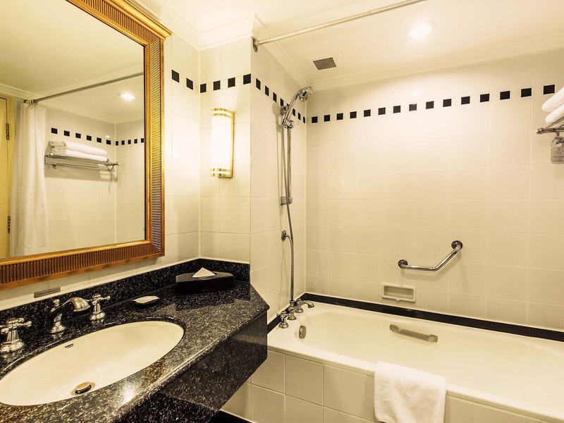 Saigon Prince Hotel 45