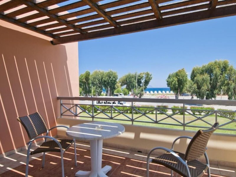 Kipriotis Maris Suites 4